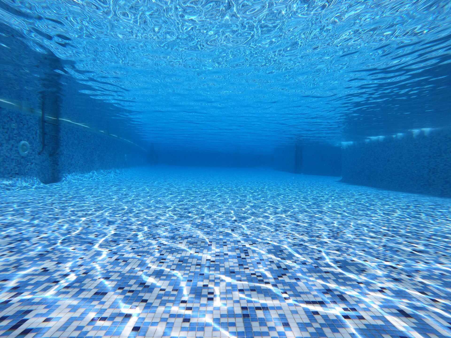 How to Prepare Your Pool for the Colder Months?